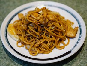 Stir-Fried Noodles with Sliced Meat